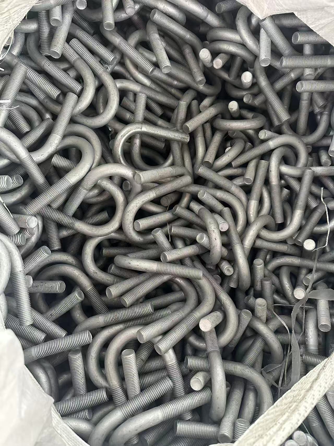 V型螺栓详情图